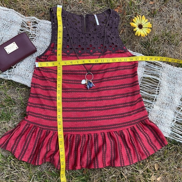 🌺 FREE PEOPLE; Sleeveless Brown/Red Top Fits S/M! - Picture 4 of 7